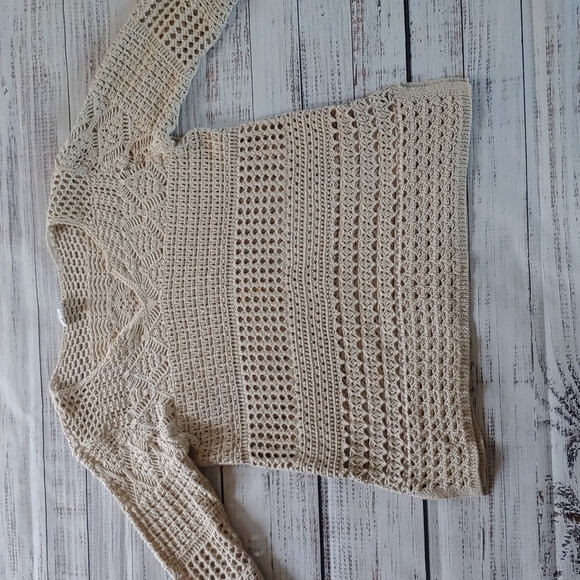 BOHO CROCHET SWEATER - Picture 1 of 6